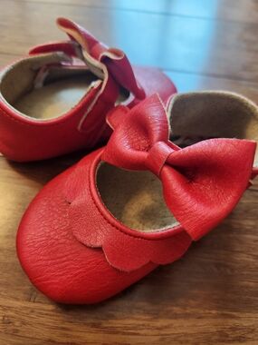 Red Bow Mary Jane Kids Shoes, 12-18 Months (Approximately Size 5)